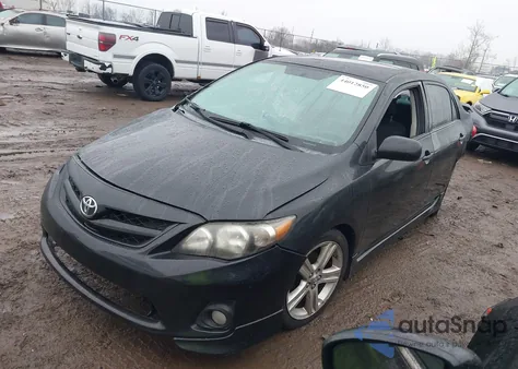 2013 Toyota Corolla S from USA, damaged, VIN 2T1BU4EE1DC099402
